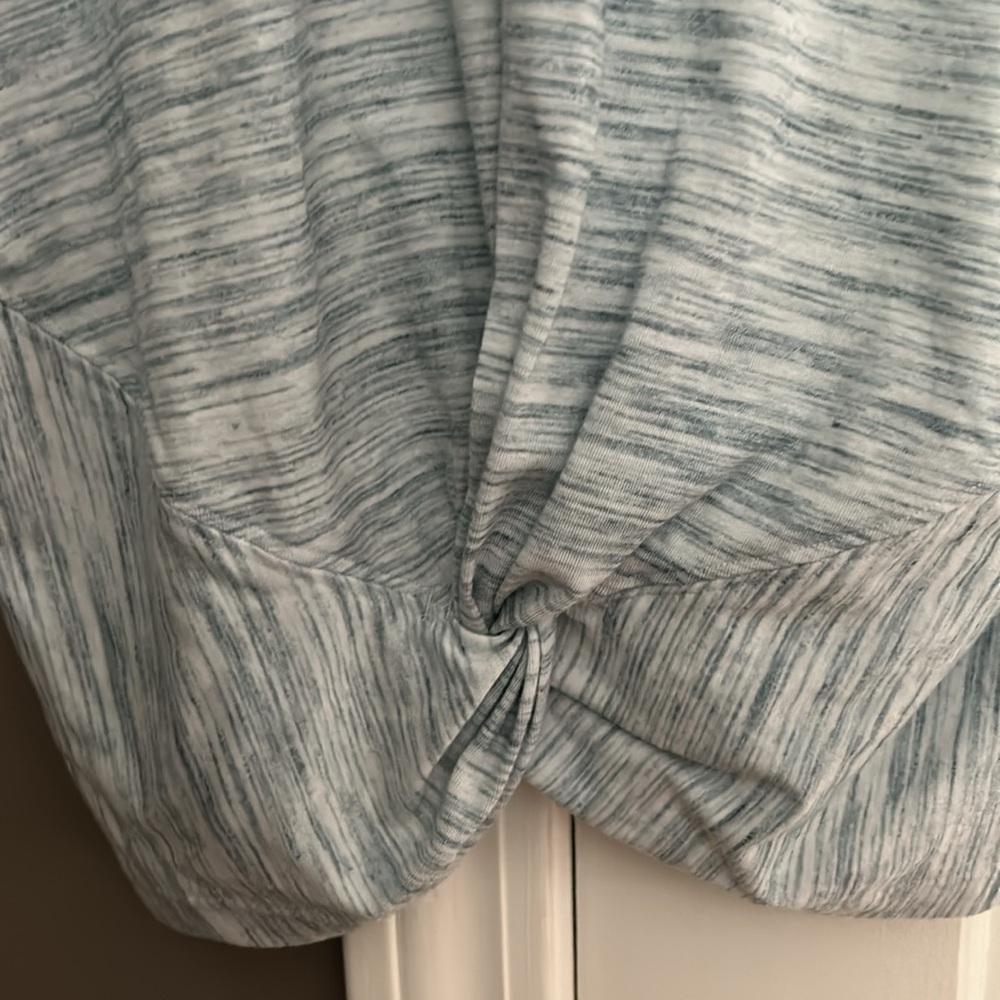 Cute Athleta Tank - Picture 2 of 6
